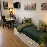 La Petite Maison 4* Florença