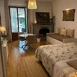 La Petite Maison 4*